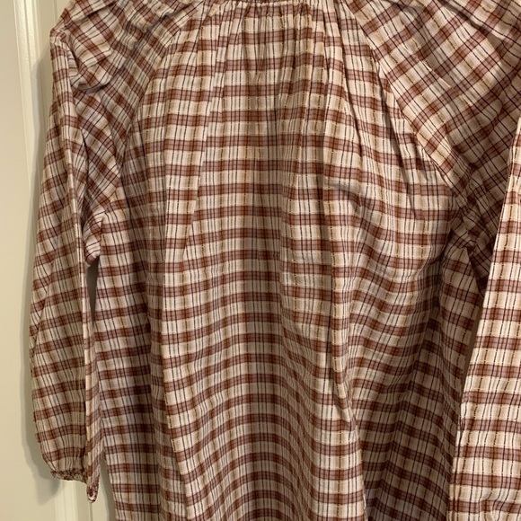 Womens blouse - Picture 4 of 4